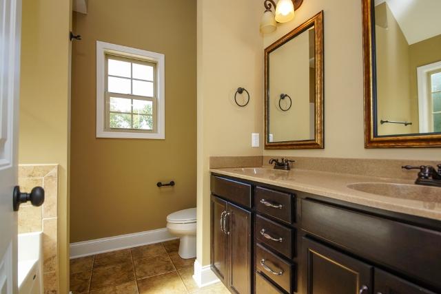 76 Pine Ridge Clarksville, TN 37040 - Photo 12 of 20 Gallery Image 12