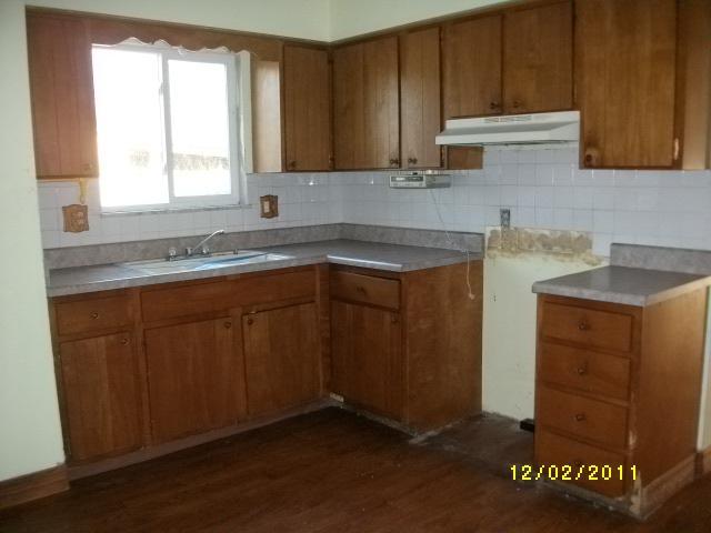 2799 Maywood Road Columbus, OH 43232 - Photo 4 of 13 Gallery Image 4