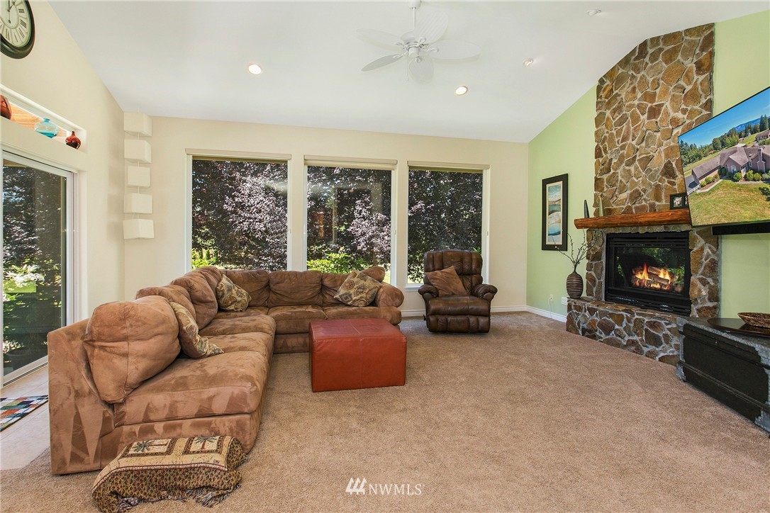 28314 Old Owen Road Monroe, WA 98272 - Photo 9 of 22 Gallery Image 9