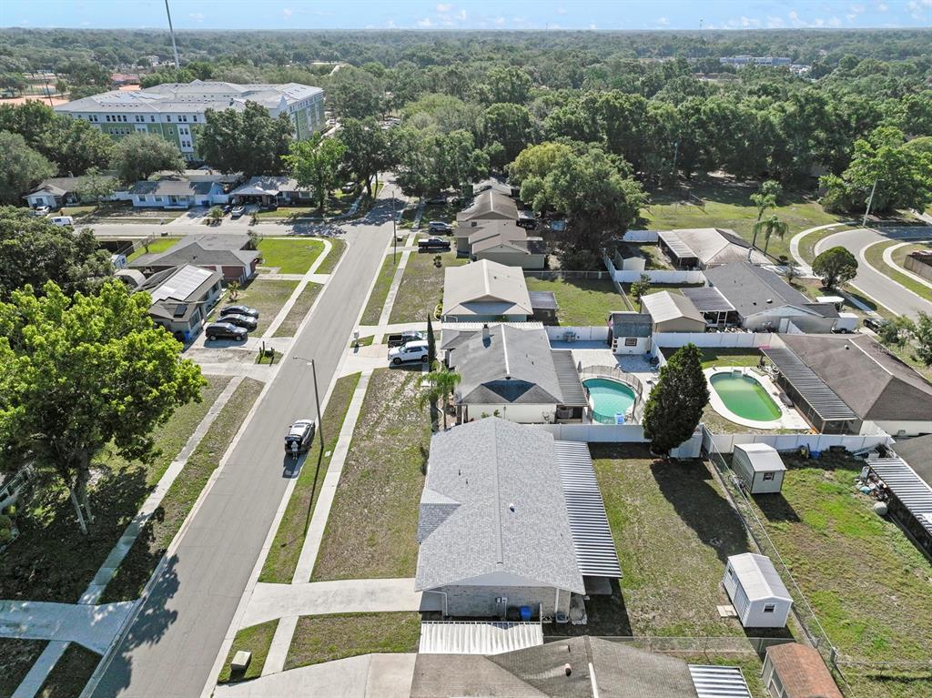 11403 Fillmore Avenue Seffner, FL 33584 - Photo 28 of 33