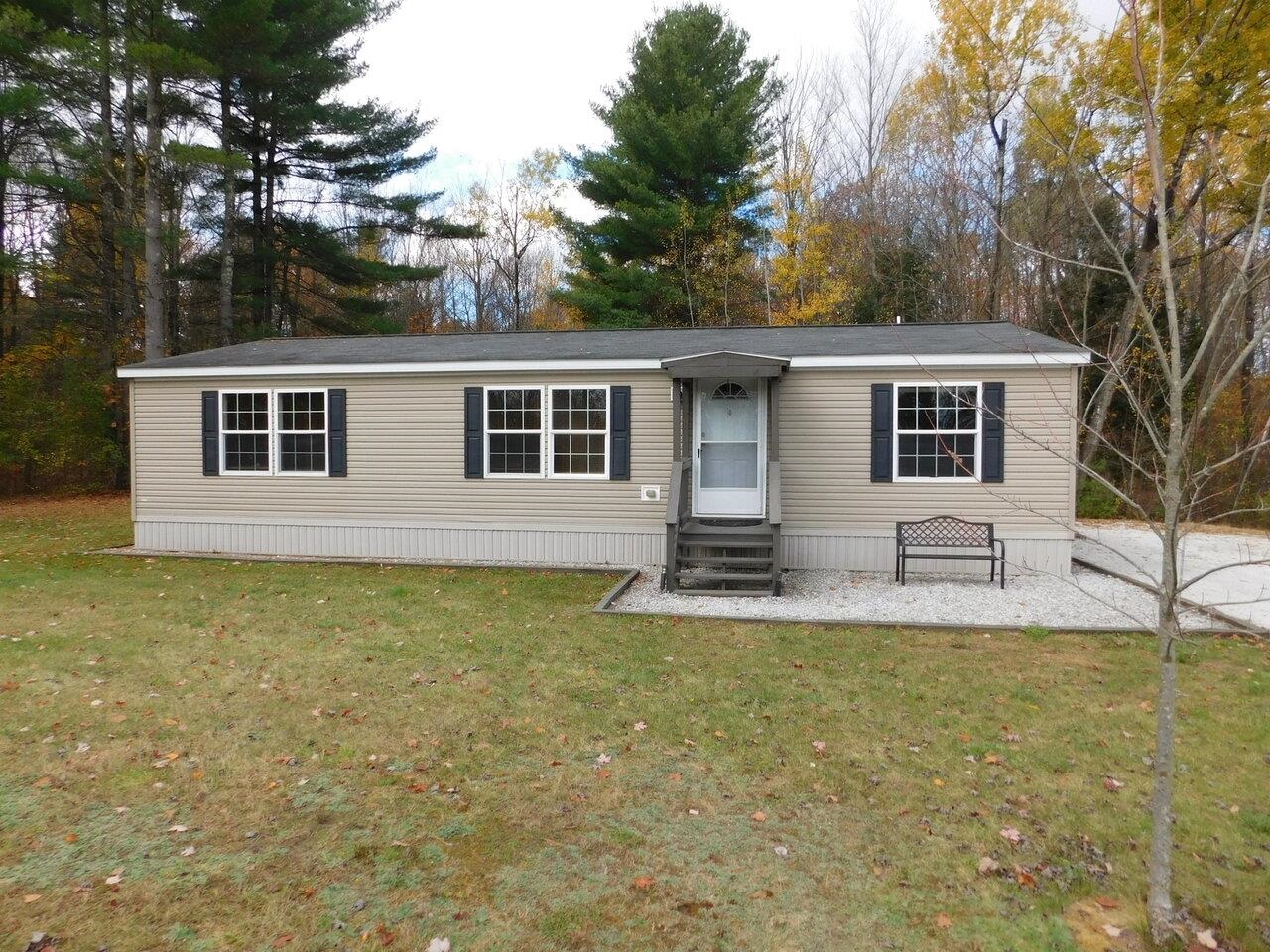 908 Deer Yard Drive Highgate, VT 05478 - Photo 2 of 41