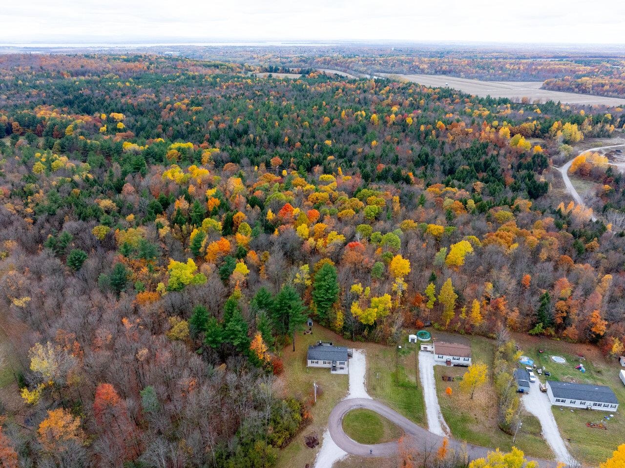 908 Deer Yard Drive Highgate, VT 05478 - Photo 7 of 41