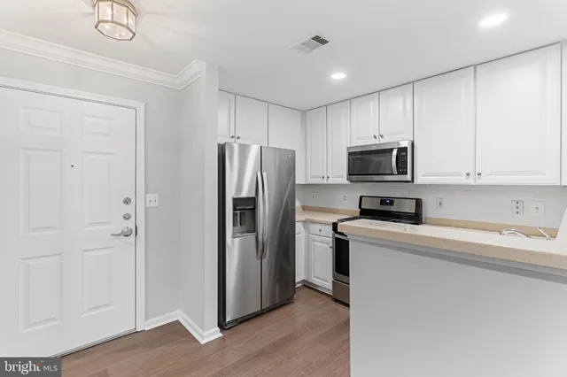 $2,250 | 12001 Market Street, Unit T37, Reston, VA 20190