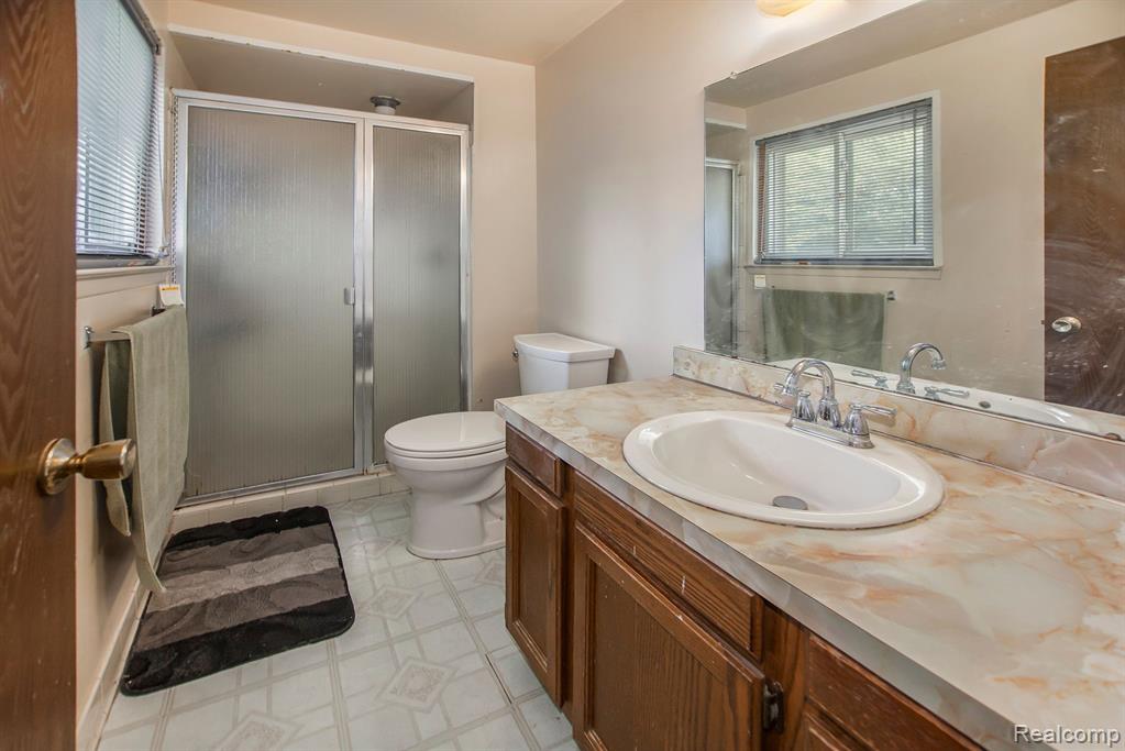1635 Dennett Lane Rochester, MI 48307 - Photo 10 of 19