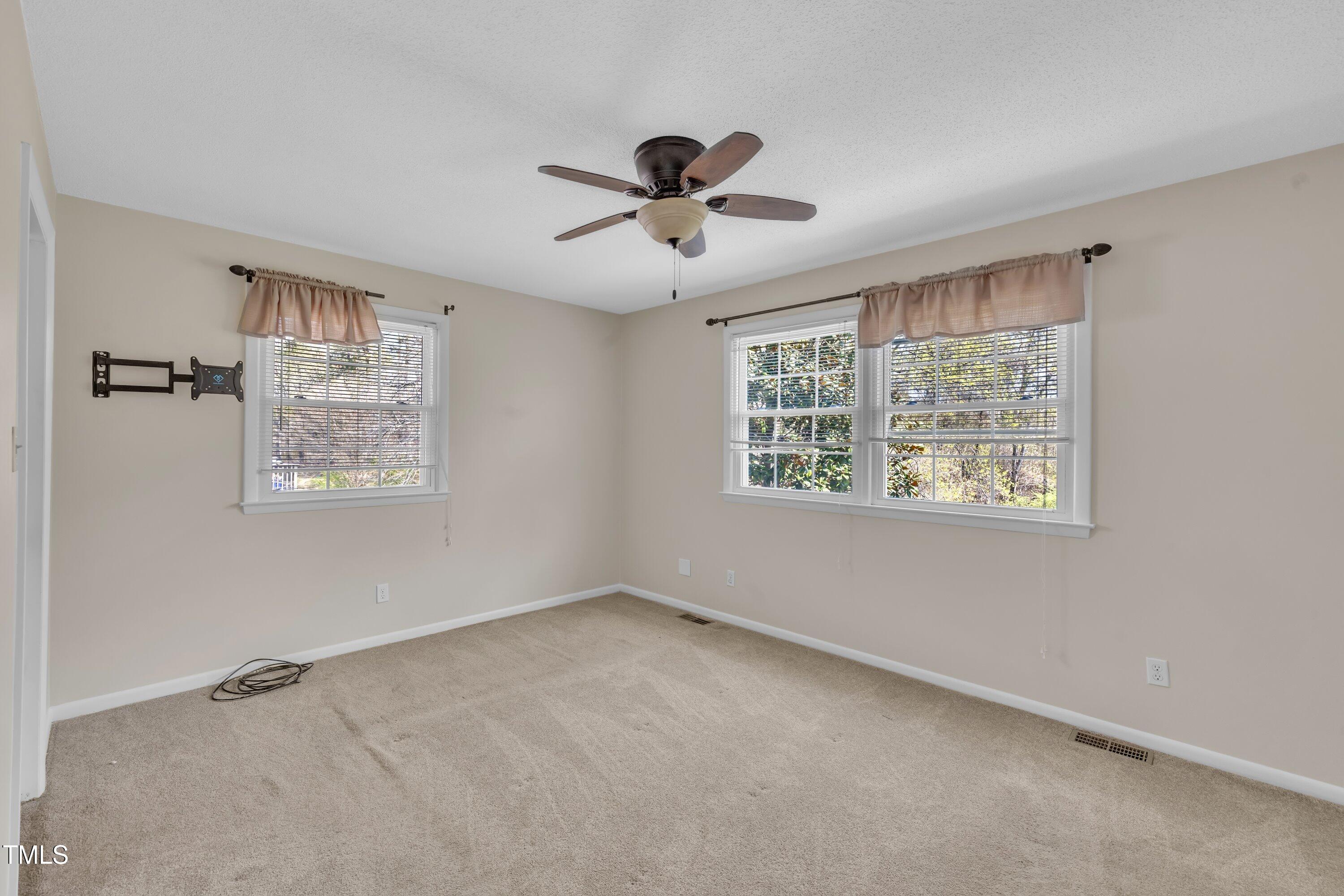 215 Longview Drive Smithfield, NC 27577 - Photo 30 of 45 Primary Bedroom