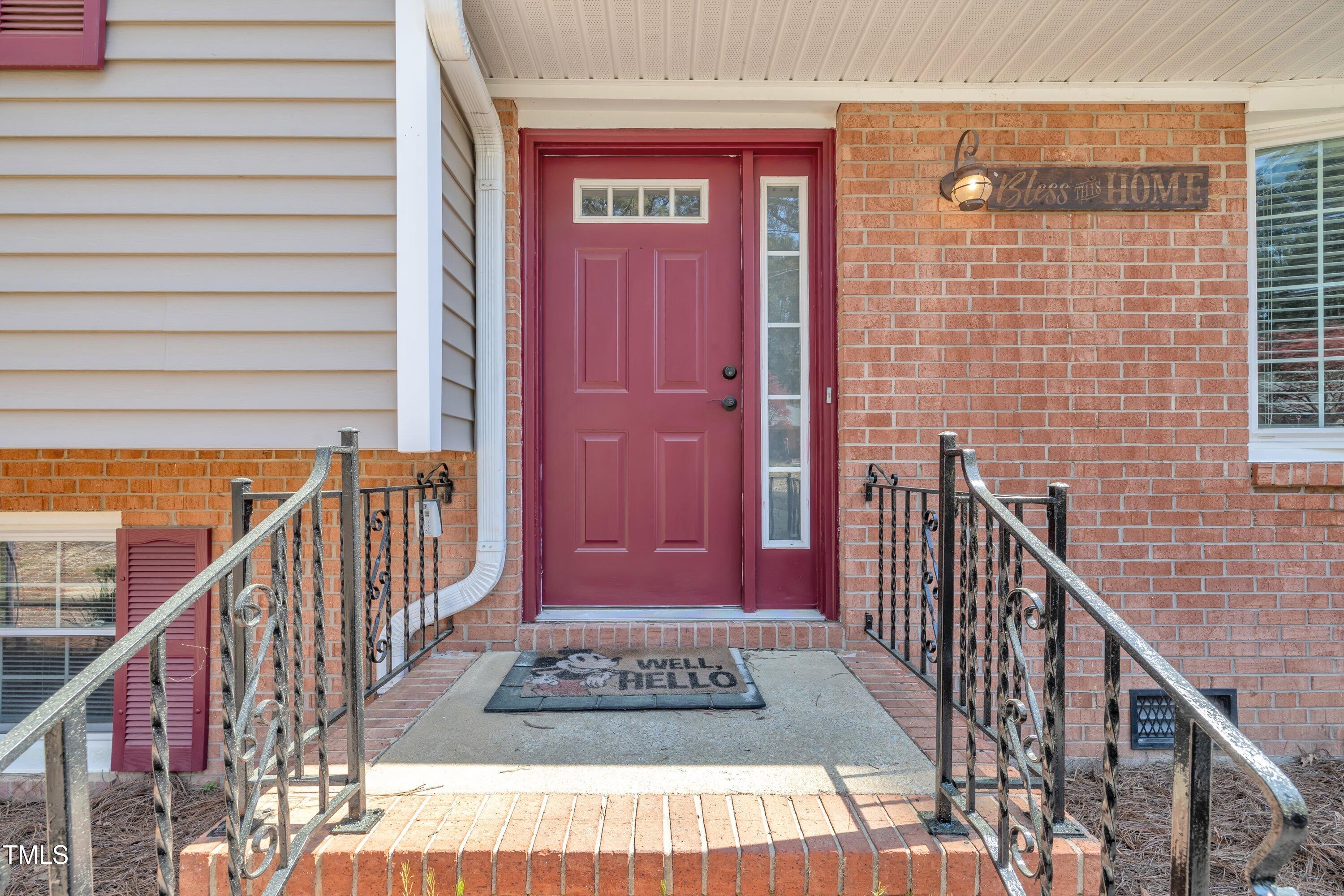 215 Longview Drive Smithfield, NC 27577 - Photo 4 of 45 Front Door Entry