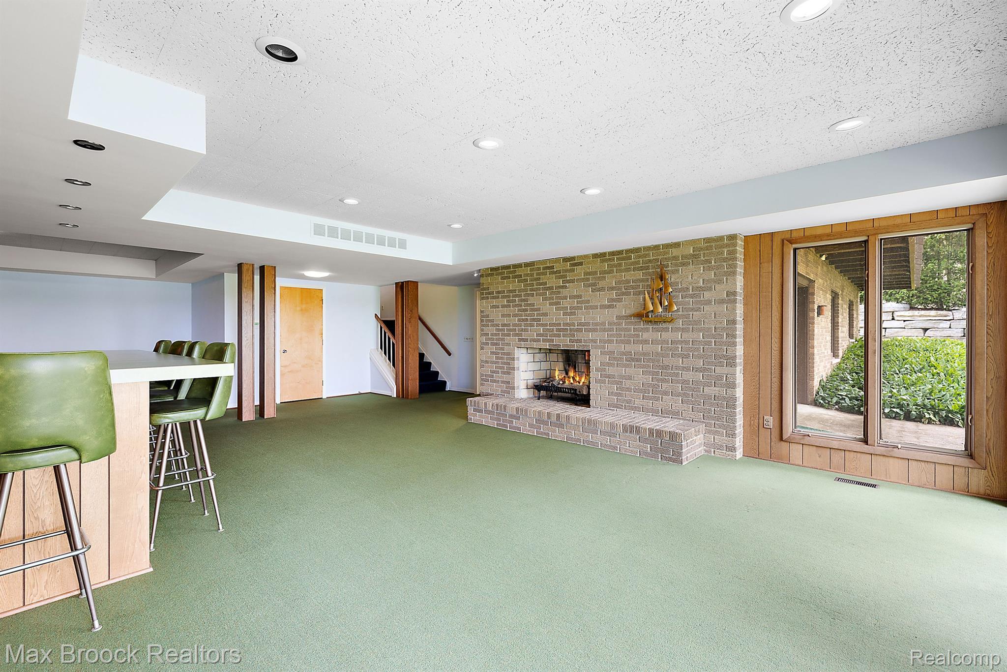 4550 Dow Ridge Road West Bloomfield, MI 48324 - Photo 41 of 46 Gallery Image 41