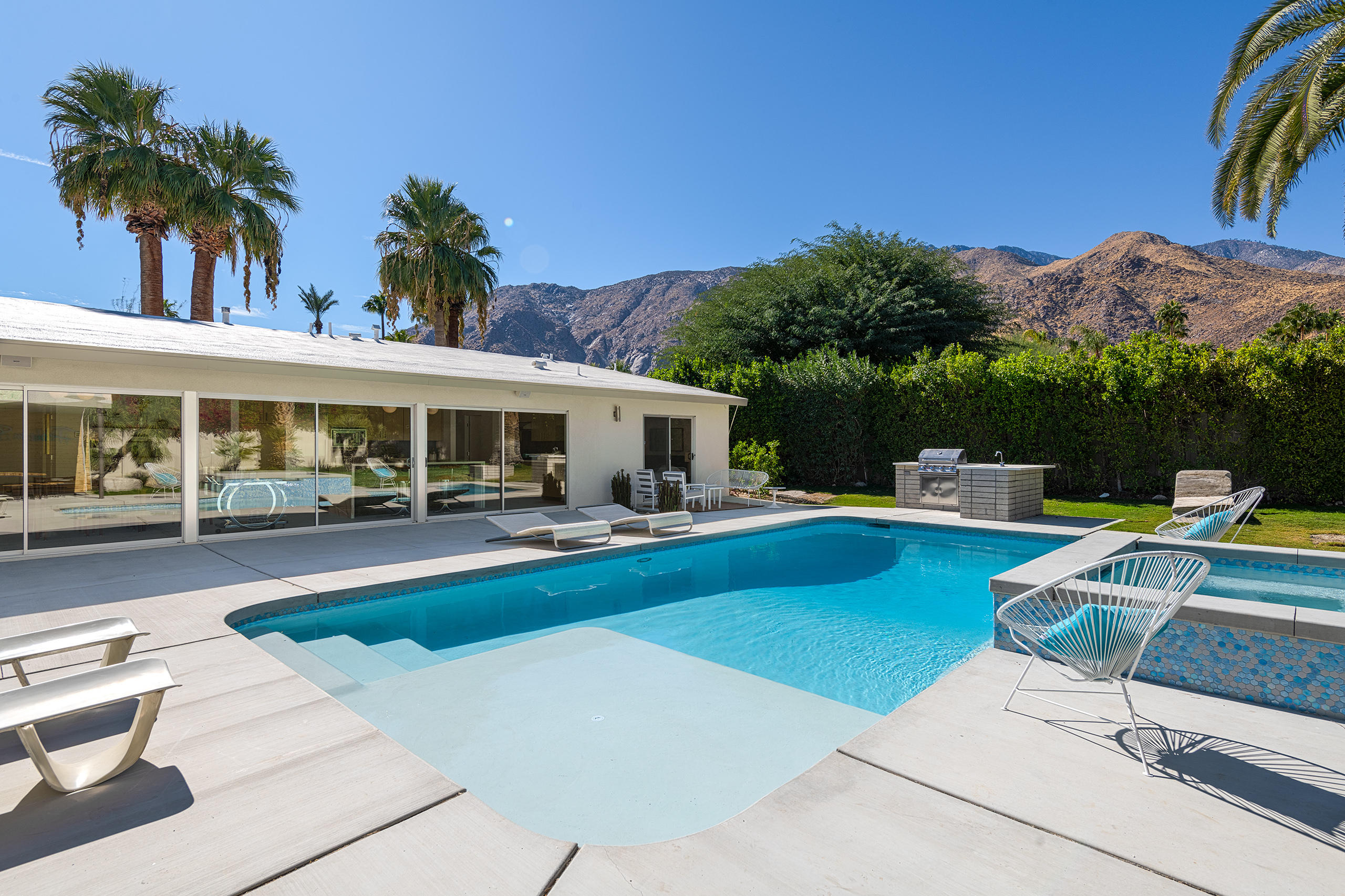 444 West Stevens Road Palm Springs, CA 92262 - Photo 12 of 34 1435