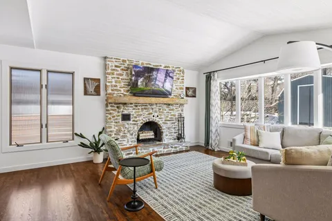 $950,000 | 6105 Birchcrest Drive, Edina, MN 55436