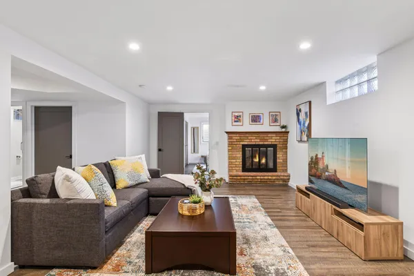 $950,000 | 6105 Birchcrest Drive, Edina, MN 55436