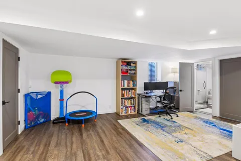 $950,000 | 6105 Birchcrest Drive, Edina, MN 55436