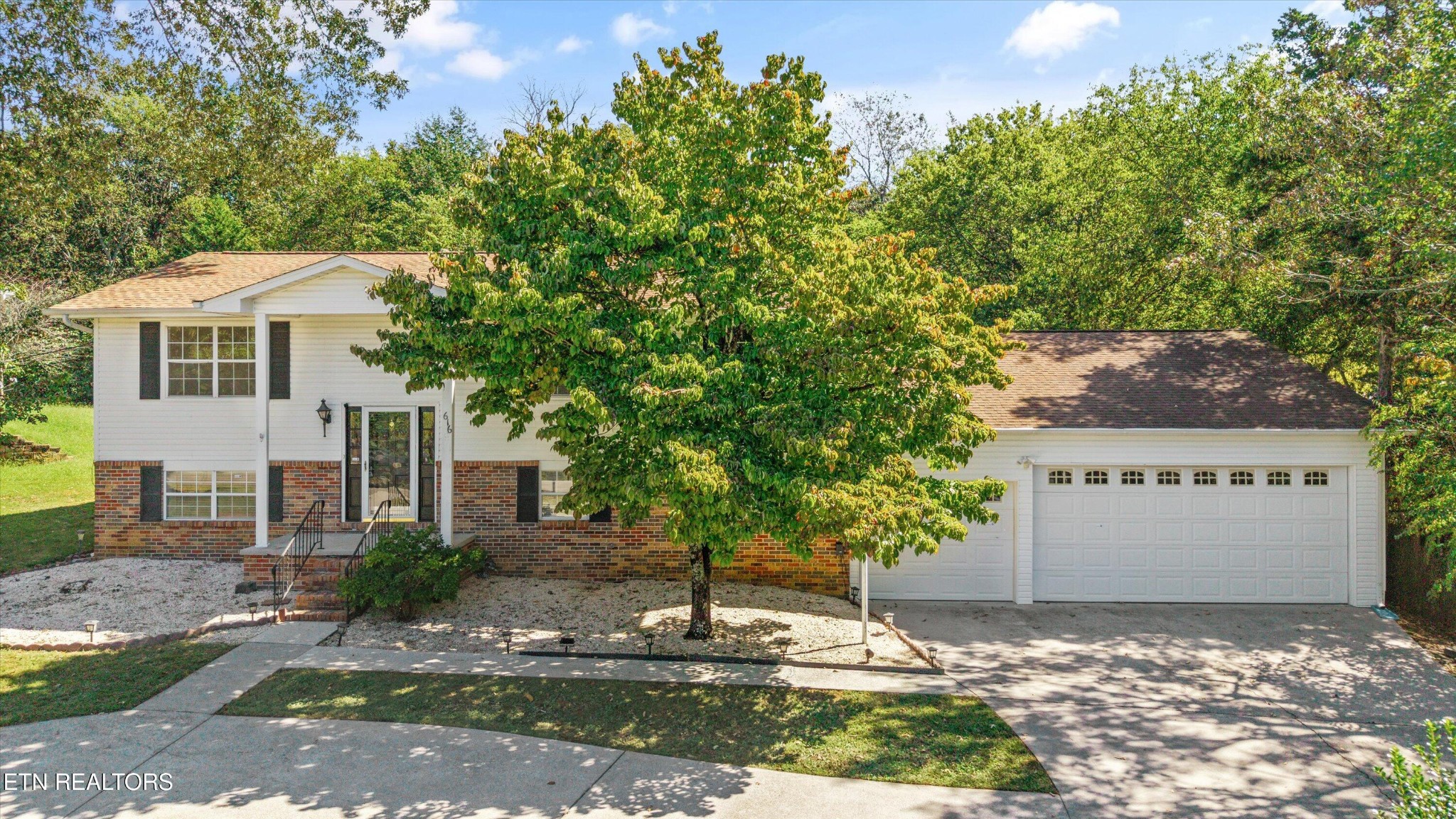 616 Loop Road Knoxville, TN 37934 - Photo 1 of 33 Gallery Image 1