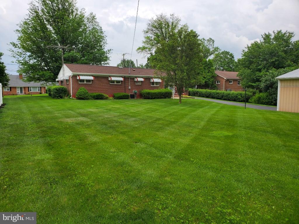 2311 Loucks Road York, PA 17408 - Photo 38 of 46 Gallery Image 38