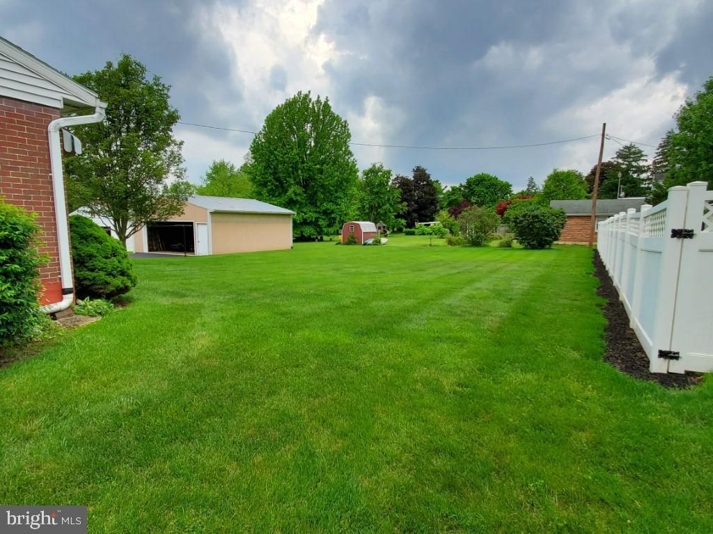 2311 Loucks Road York, PA 17408 - Photo 40 of 46 Gallery Image 40