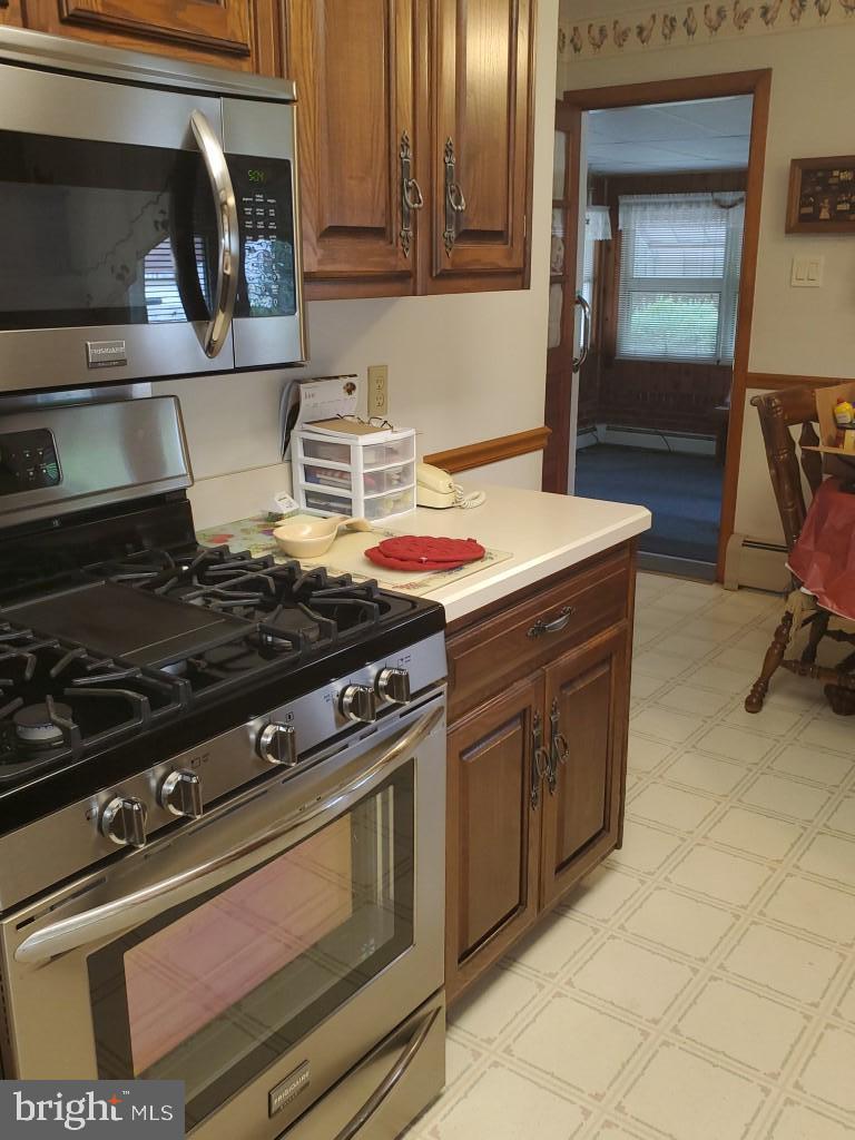 2311 Loucks Road York, PA 17408 - Photo 10 of 46 Gallery Image 10