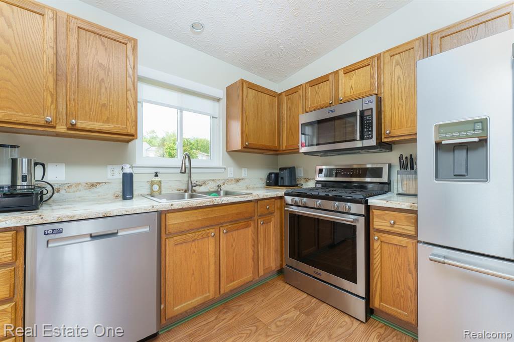 92 Turtle Trace Pinckney, MI 48169 - Photo 11 of 23 Gallery Image 11