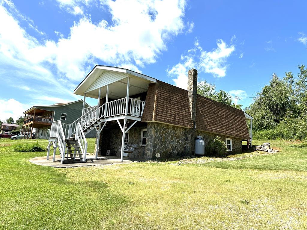 542 Volunteer Road Fancy Gap, VA 24328 - Photo 27 of 34 Gallery Image 27