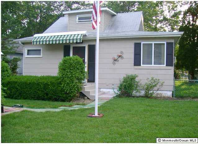 446 Silverton Road Brick, NJ 08723 - Photo 1 of 3 Primary Photo