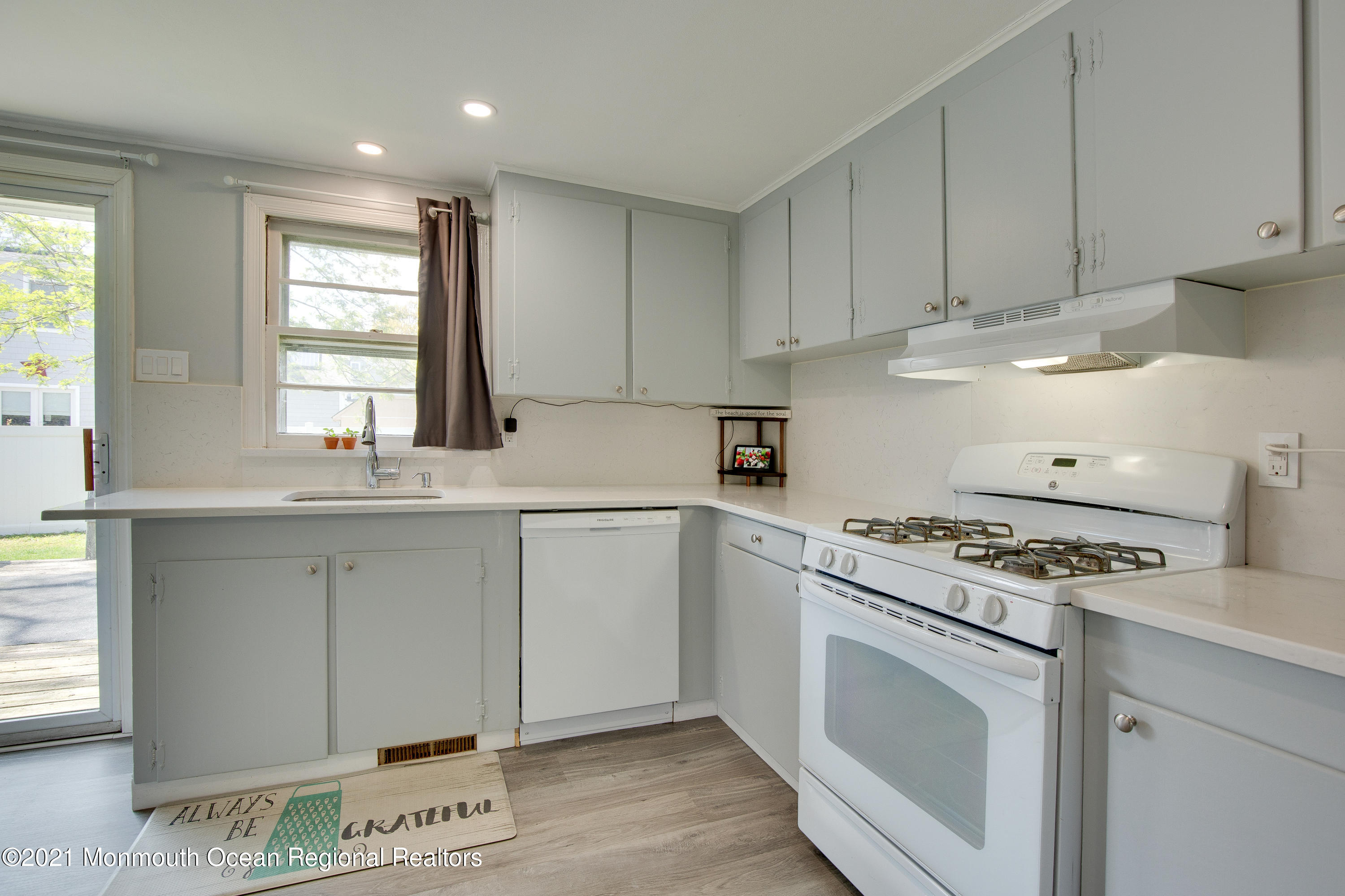 1609 Dorsett Dock Road Point Pleasant, NJ 08742 - Photo 14 of 18 1609 Dorsett Dock Rd (27 of 33)