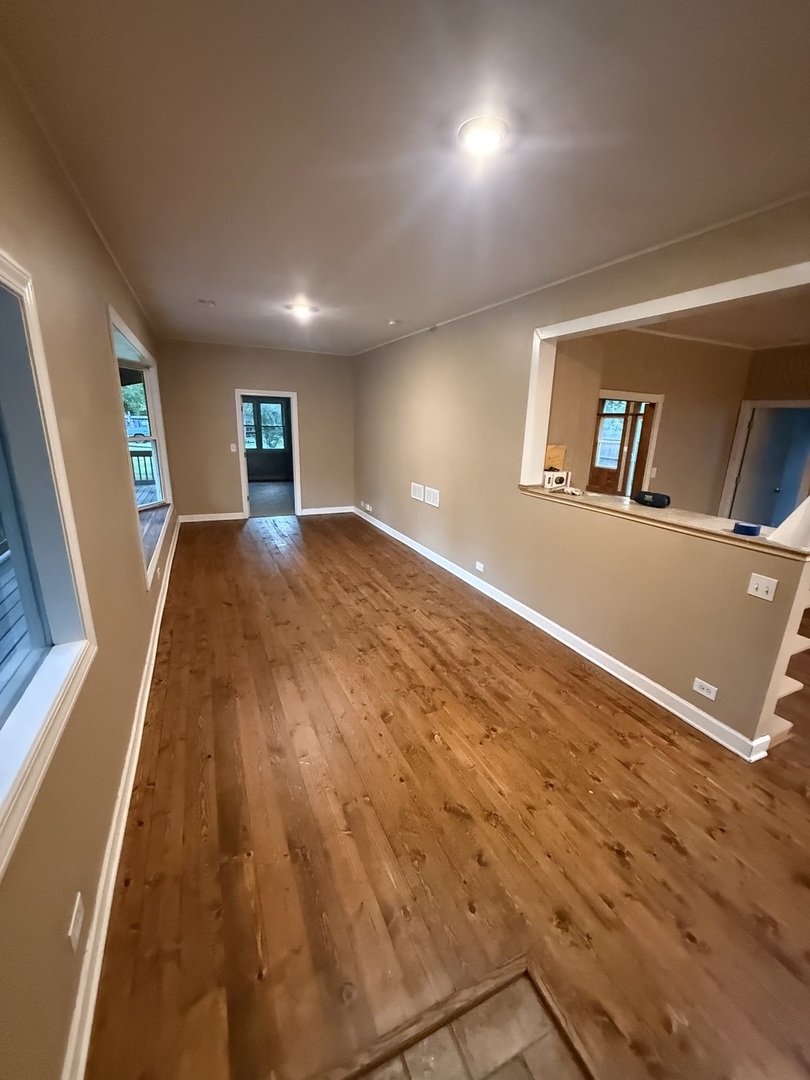 518 Rae Avenue Lake Villa, IL 60046 - Photo 3 of 19