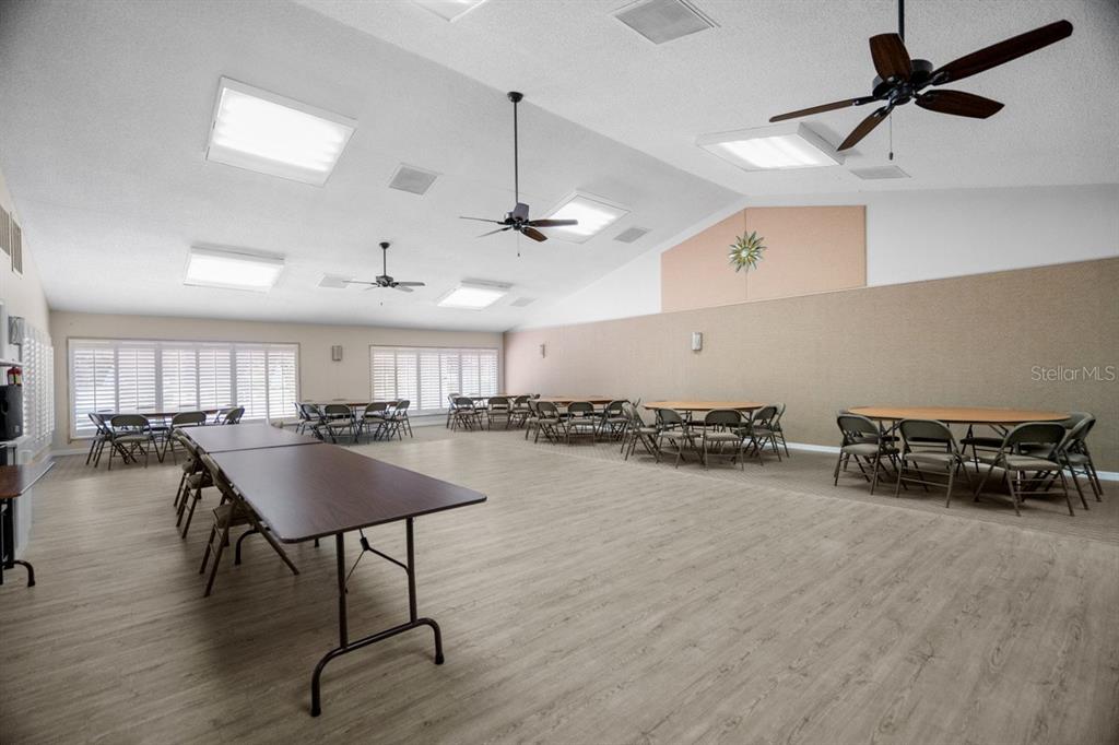 2538 Oakleaf Lane, Unit 33B Clearwater, FL 33763 - Photo 45 of 60