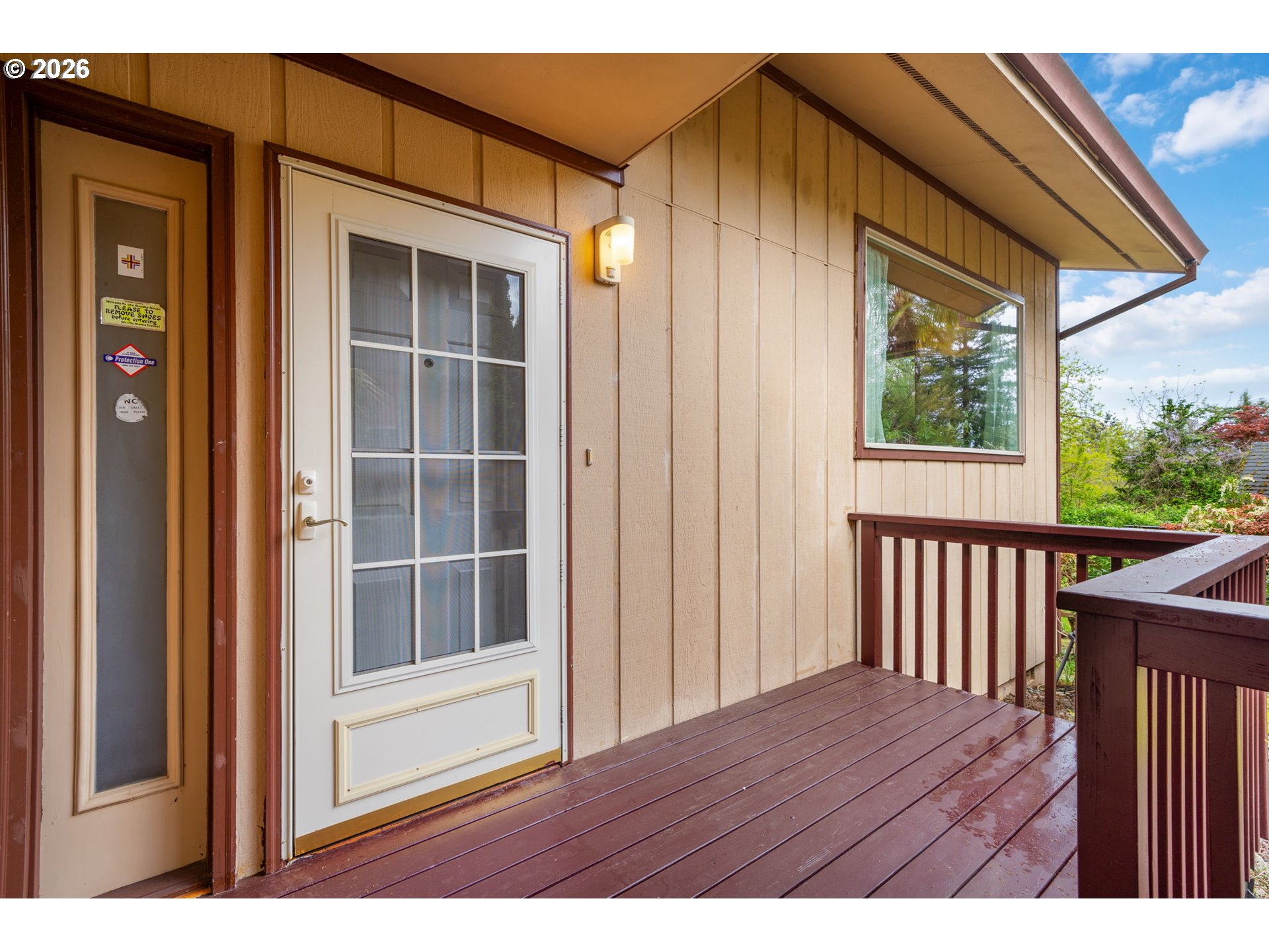 3817 Southwest Baird Street Portland, OR 97219 - Photo 3 of 44