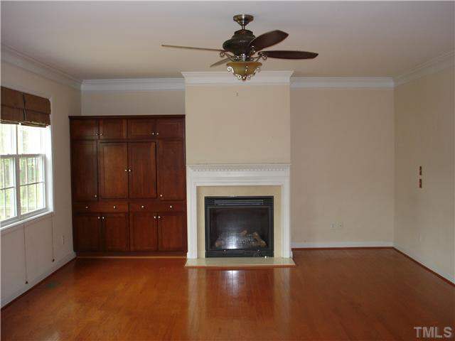 110 Few Circle Durham, NC 27705 - Photo 5 of 12