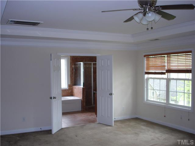 110 Few Circle Durham, NC 27705 - Photo 7 of 12