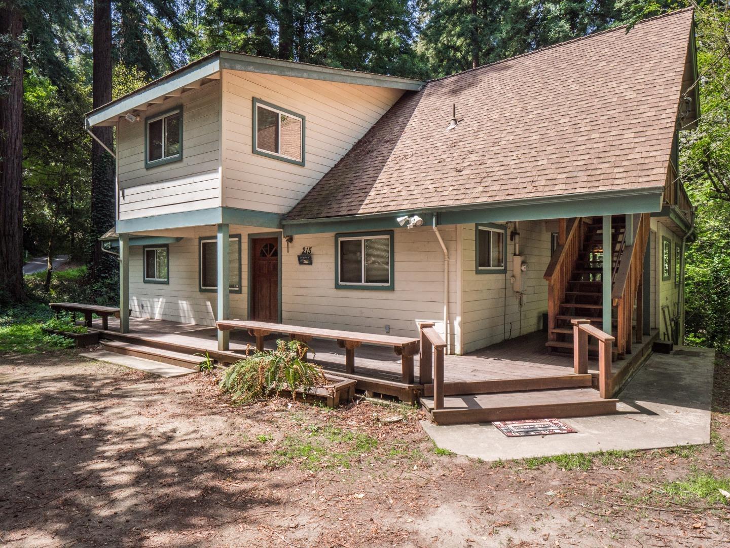215 Robideaux Road Aptos, CA 95003 - Photo 2 of 55 Gallery Image 2