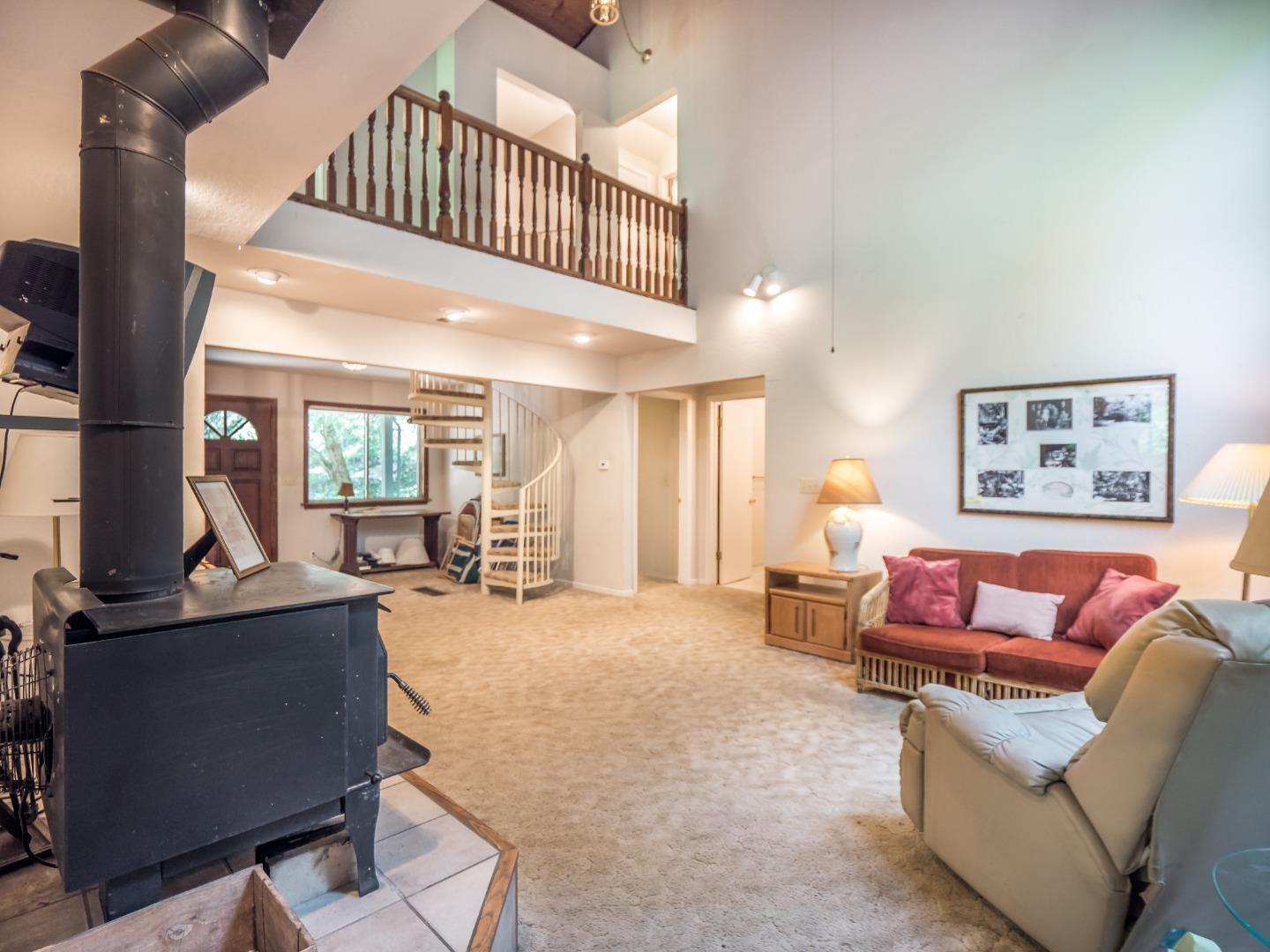 215 Robideaux Road Aptos, CA 95003 - Photo 26 of 55 Gallery Image 26