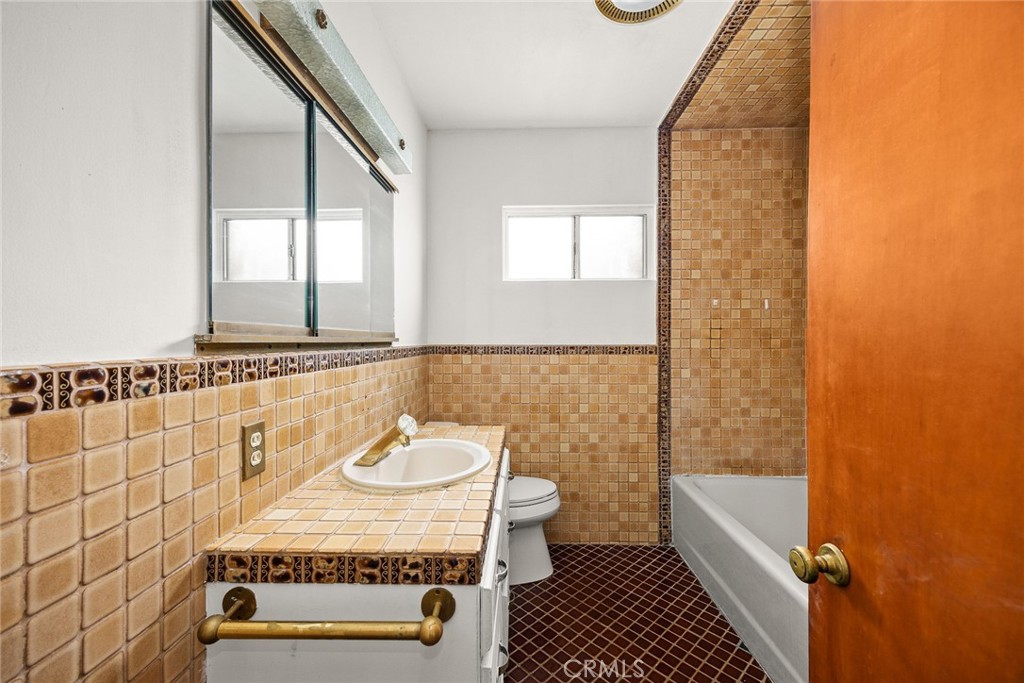 11429 Hemlock Street El Monte, CA 91732 - Photo 11 of 21