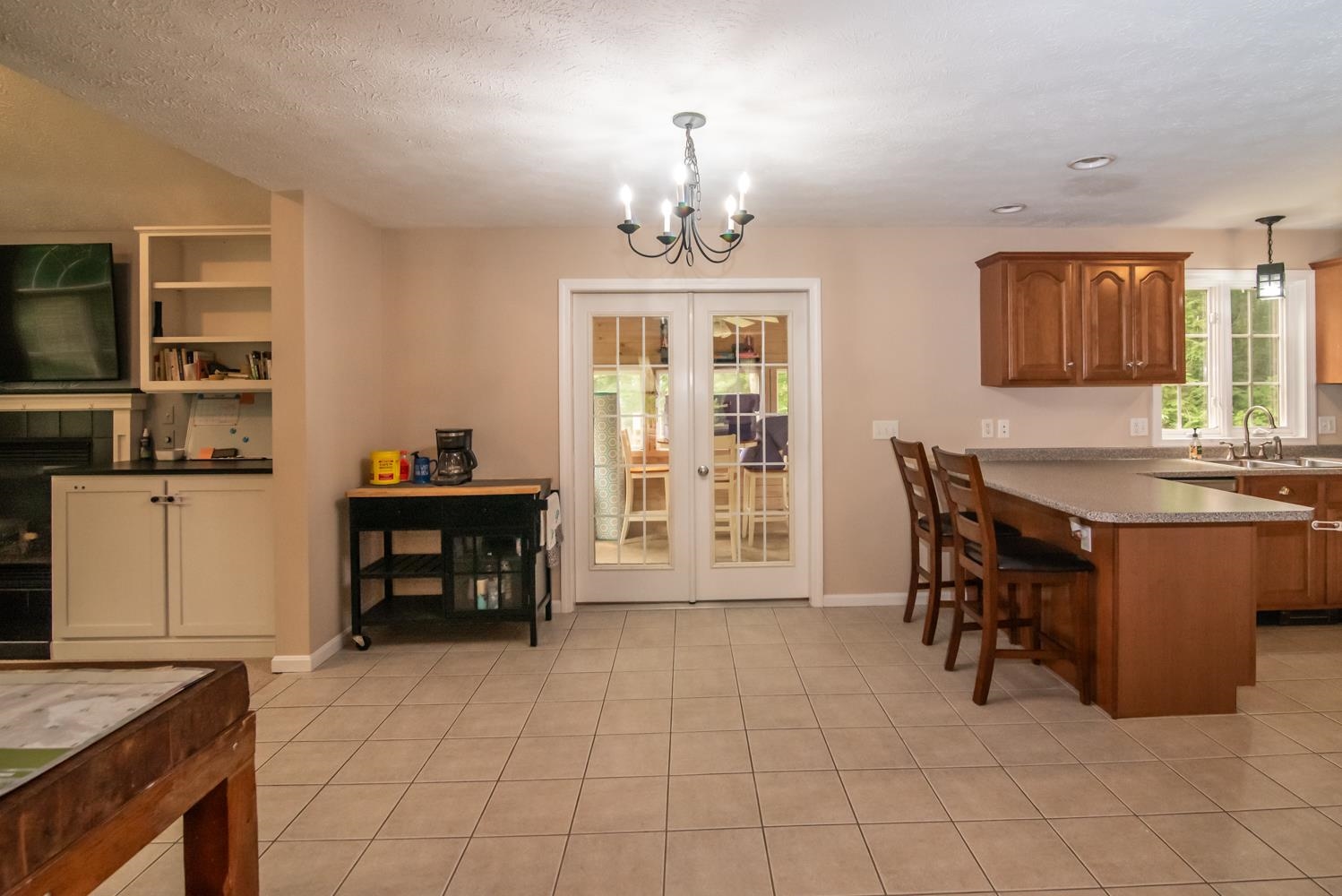 7 Dove Road Hooksett, NH 03106 - Photo 8 of 43
