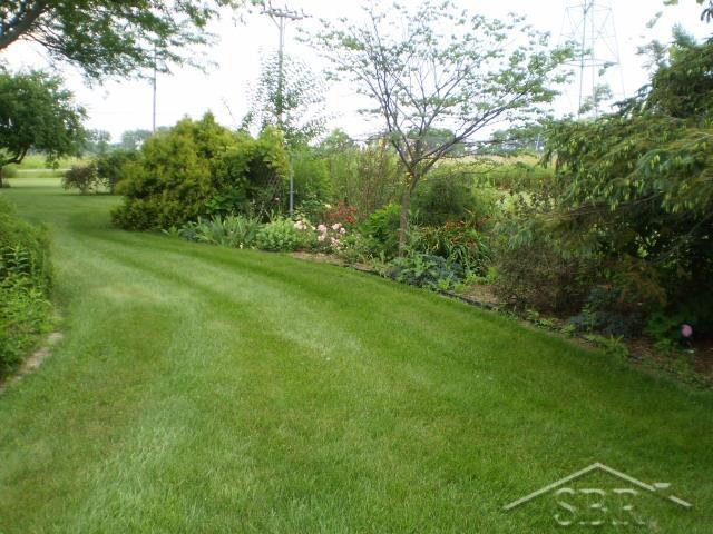5775 Mackinaw Road Saginaw, MI 48604 - Photo 6 of 24 50117989-5.JPG