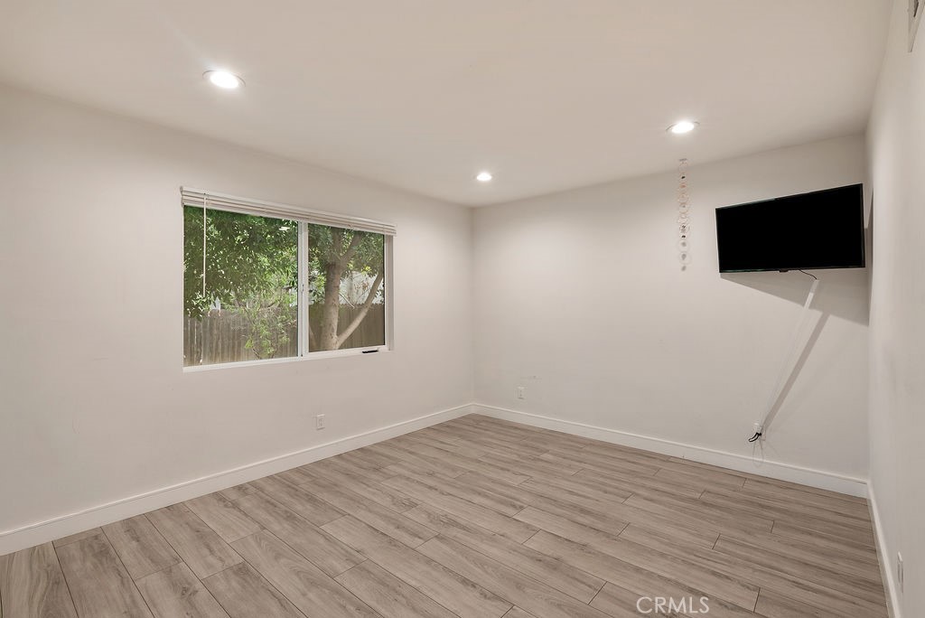 18646 Ingomar Street Reseda, CA 91335 - Photo 32 of 63