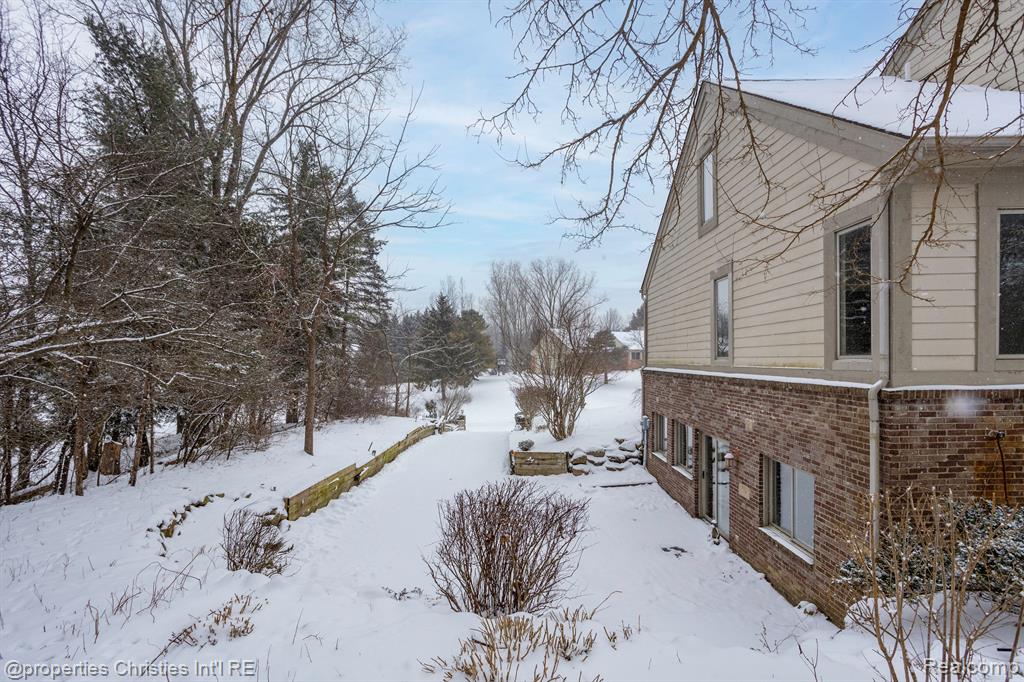 1101 Pine Ridge Road Milford, MI 48380 - Photo 51 of 54