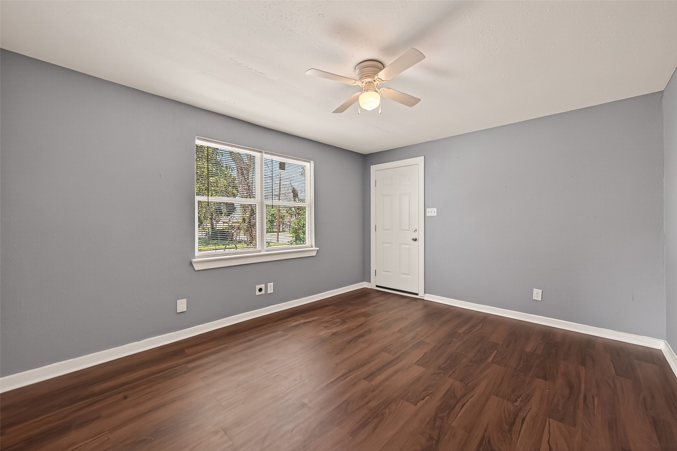 3827 Wayne Street Houston, TX 77026 - Photo 17 of 19