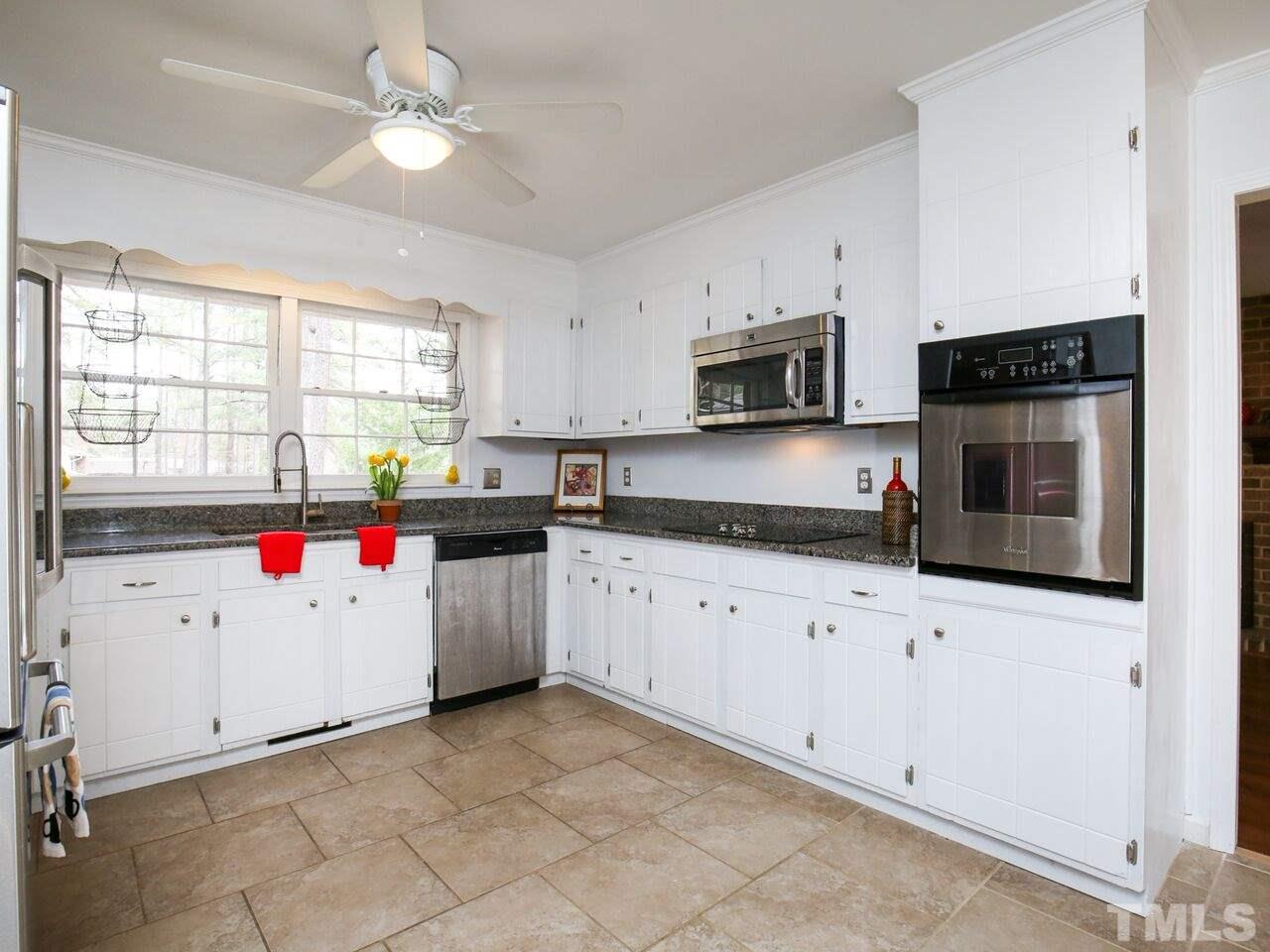 5622 McCormick Road Durham, NC 27713 - Photo 8 of 22