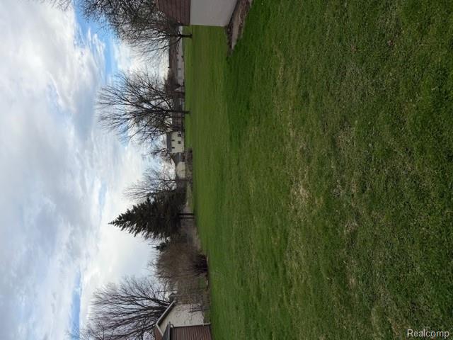 4169 Springfield Street Burton, MI 48509 - Photo 8 of 10