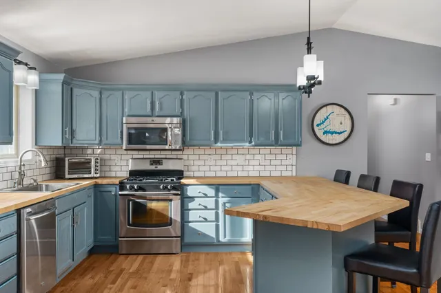 $435,000 | 845 Norwich Court, Nekoosa, WI 54457