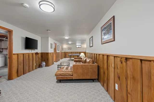 $435,000 | 845 Norwich Court, Nekoosa, WI 54457