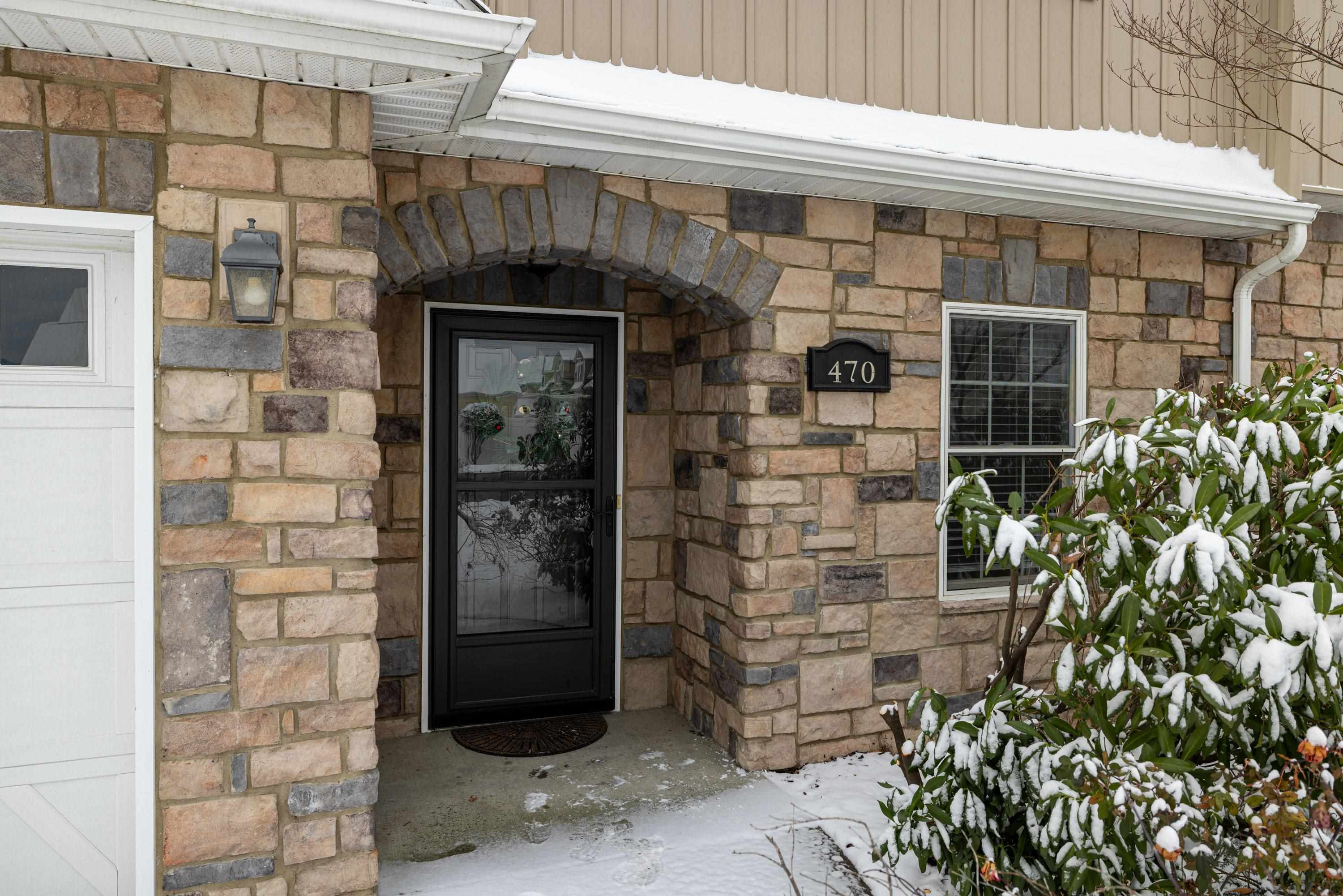 470 Callaway Circle Harrisonburg, VA 22801 - Photo 51 of 73 a front view of a house with a garden