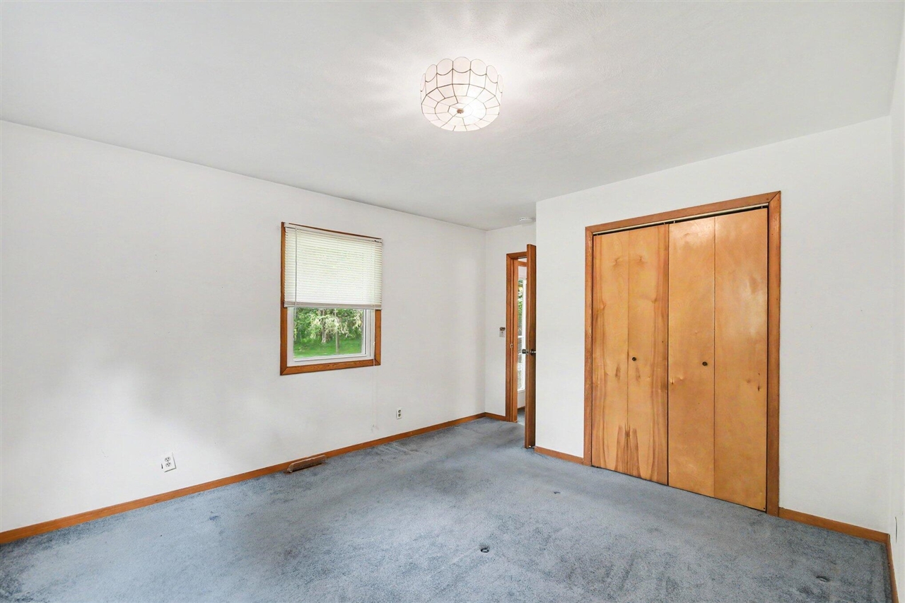 69513 Leet Road Niles, MI 49120 - Photo 13 of 28 Gallery Image 13