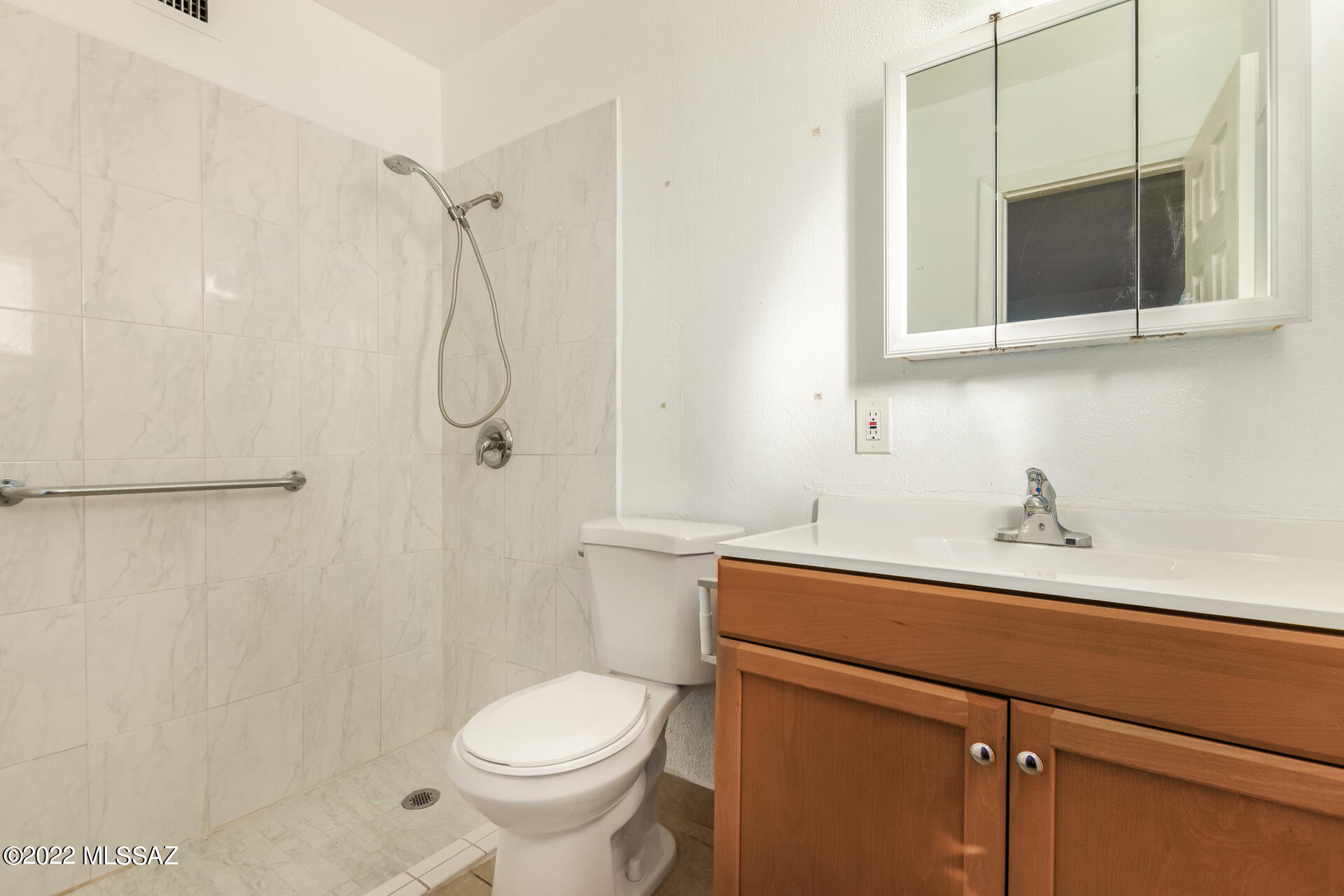 3506 South Mission Road, Unit E Tucson, AZ 85713 - Photo 11 of 25