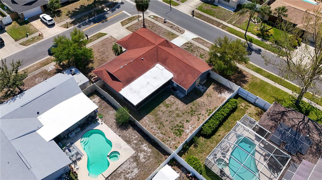 12161 100th Avenue Seminole, FL 33772 - Photo 31 of 34 an aerial view of a house