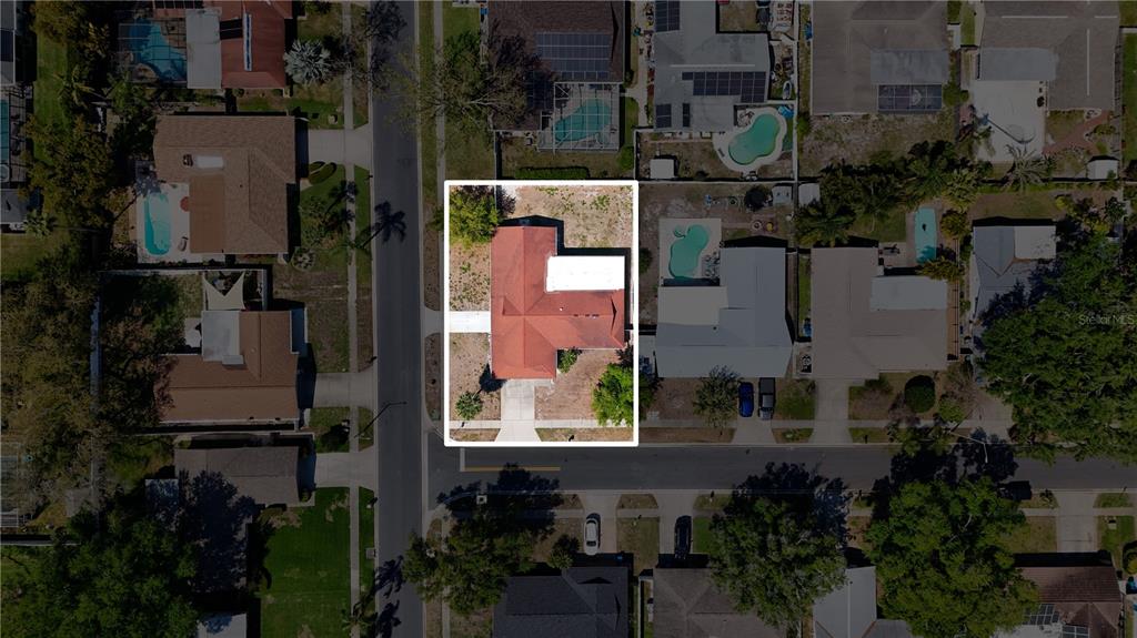 12161 100th Avenue Seminole, FL 33772 - Photo 32 of 34 an aerial view of multiple house