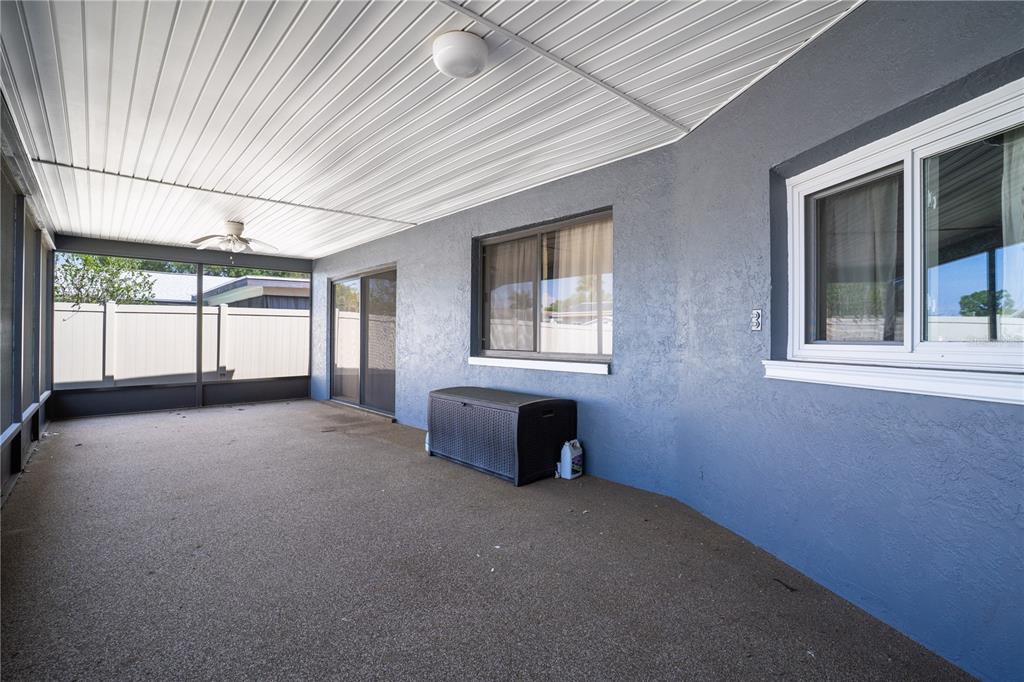 12161 100th Avenue Seminole, FL 33772 - Photo 5 of 34 a view of an empty room with a window