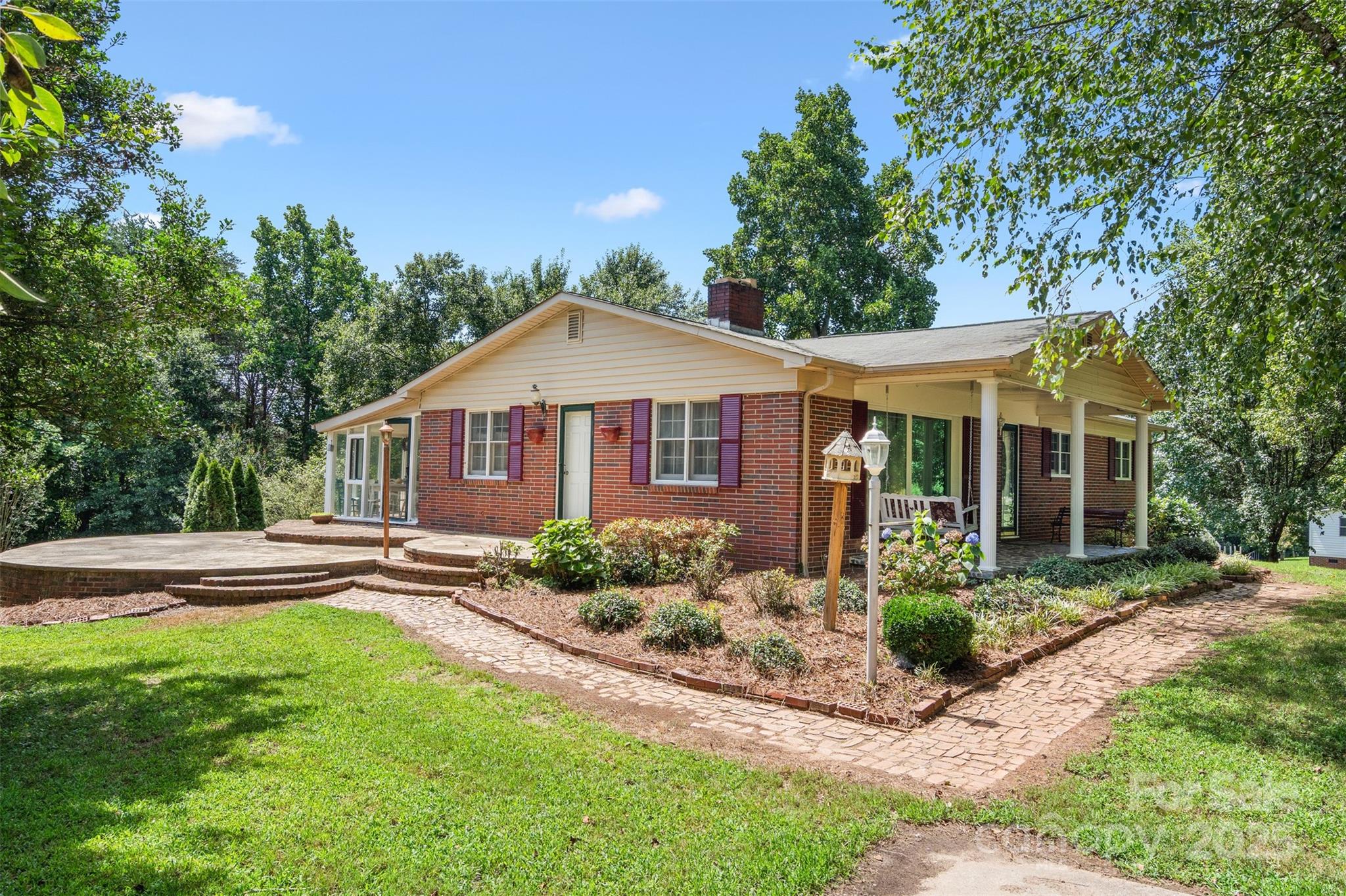 2951 Doc Pugh Road Connelly Springs, NC 28612 - Photo 5 of 25 Gallery Image 5