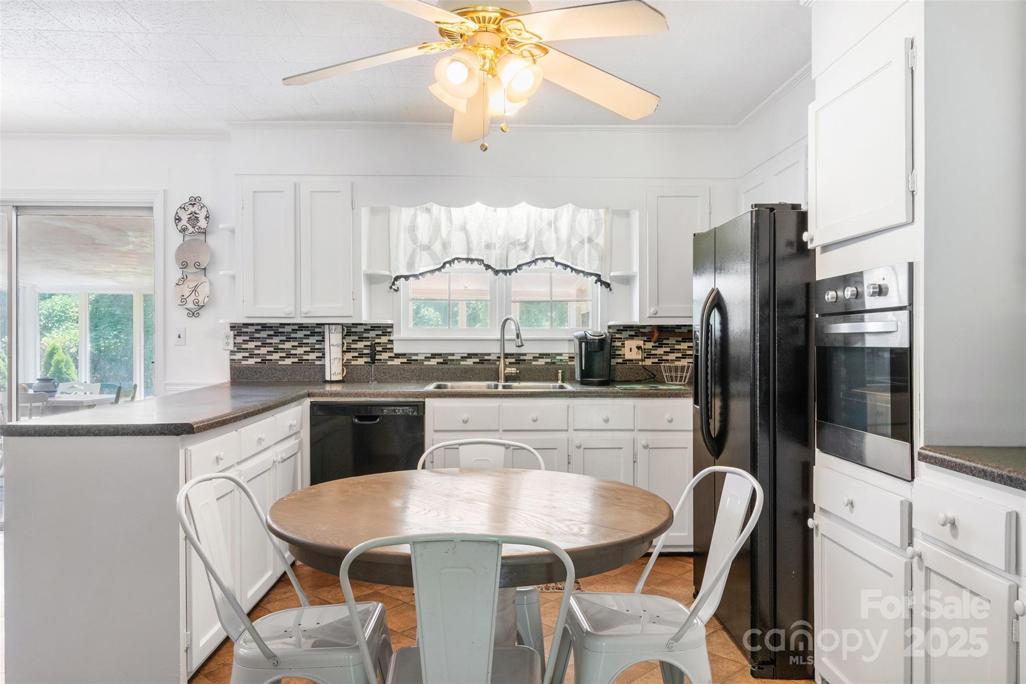 2951 Doc Pugh Road Connelly Springs, NC 28612 - Photo 9 of 25 Gallery Image 9