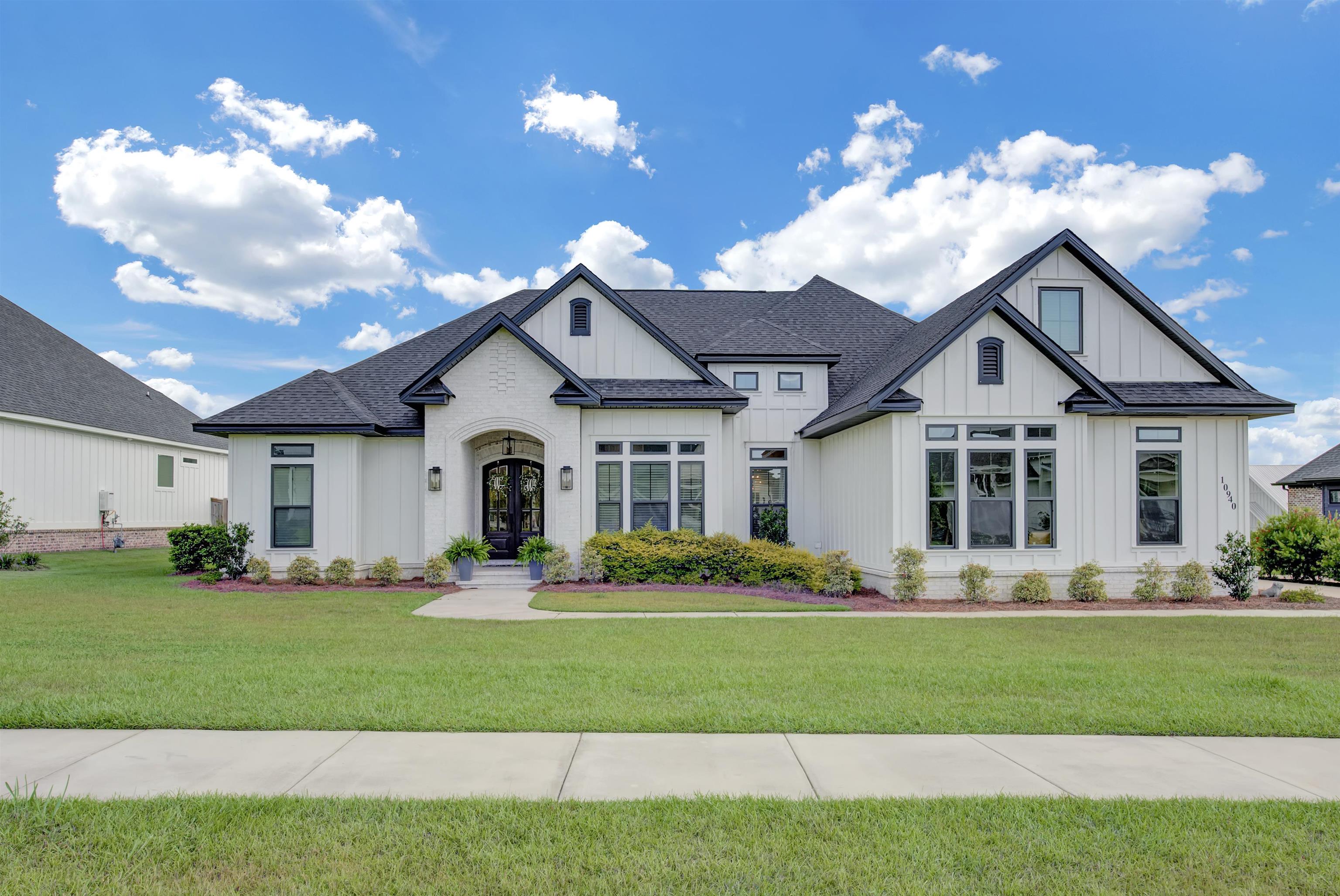 10940 Atrium Avenue Fairhope, AL 36532 - Photo 1 of 43 Front Of Structure