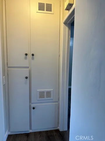 $1,799 | 5223 Auckland Avenue, Unit 5, North Hollywood, CA 91601